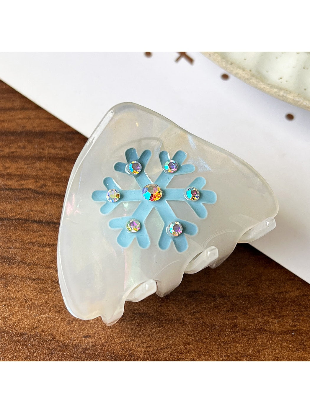 Beau - Modern Simple Flower Accent Claw Clip
