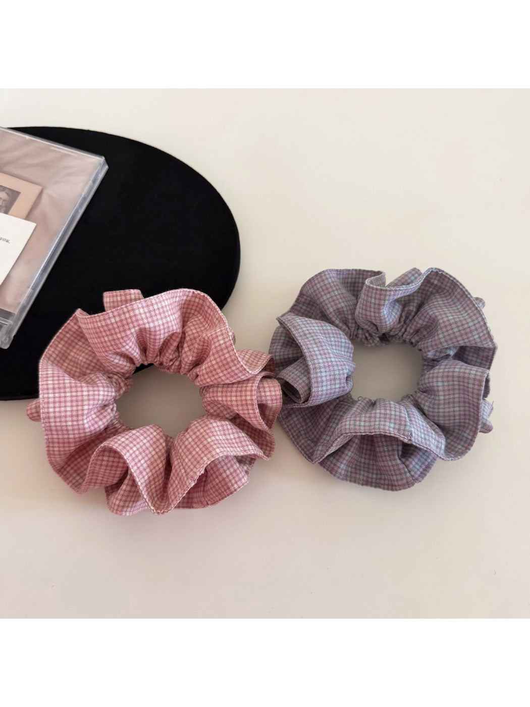 Gifty - Chic Cute Plaid Scrunchie