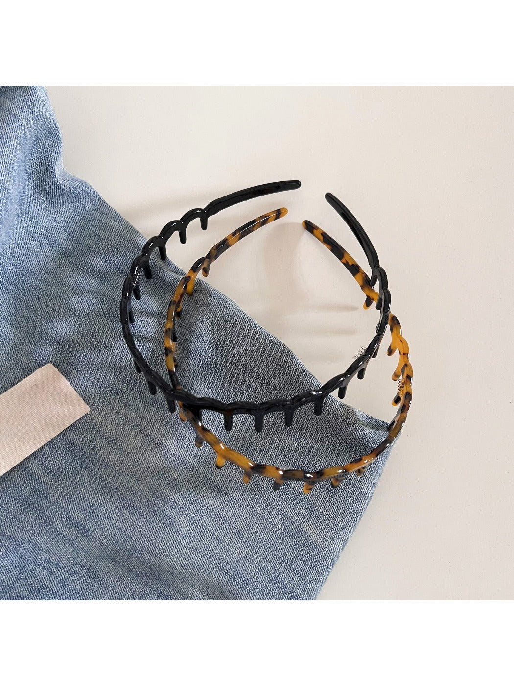 Gifty - Simple Wave Design Headband