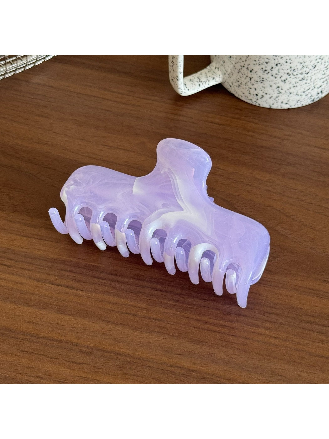 Beau - Marbled Plastic Geometric Line Claw Clip