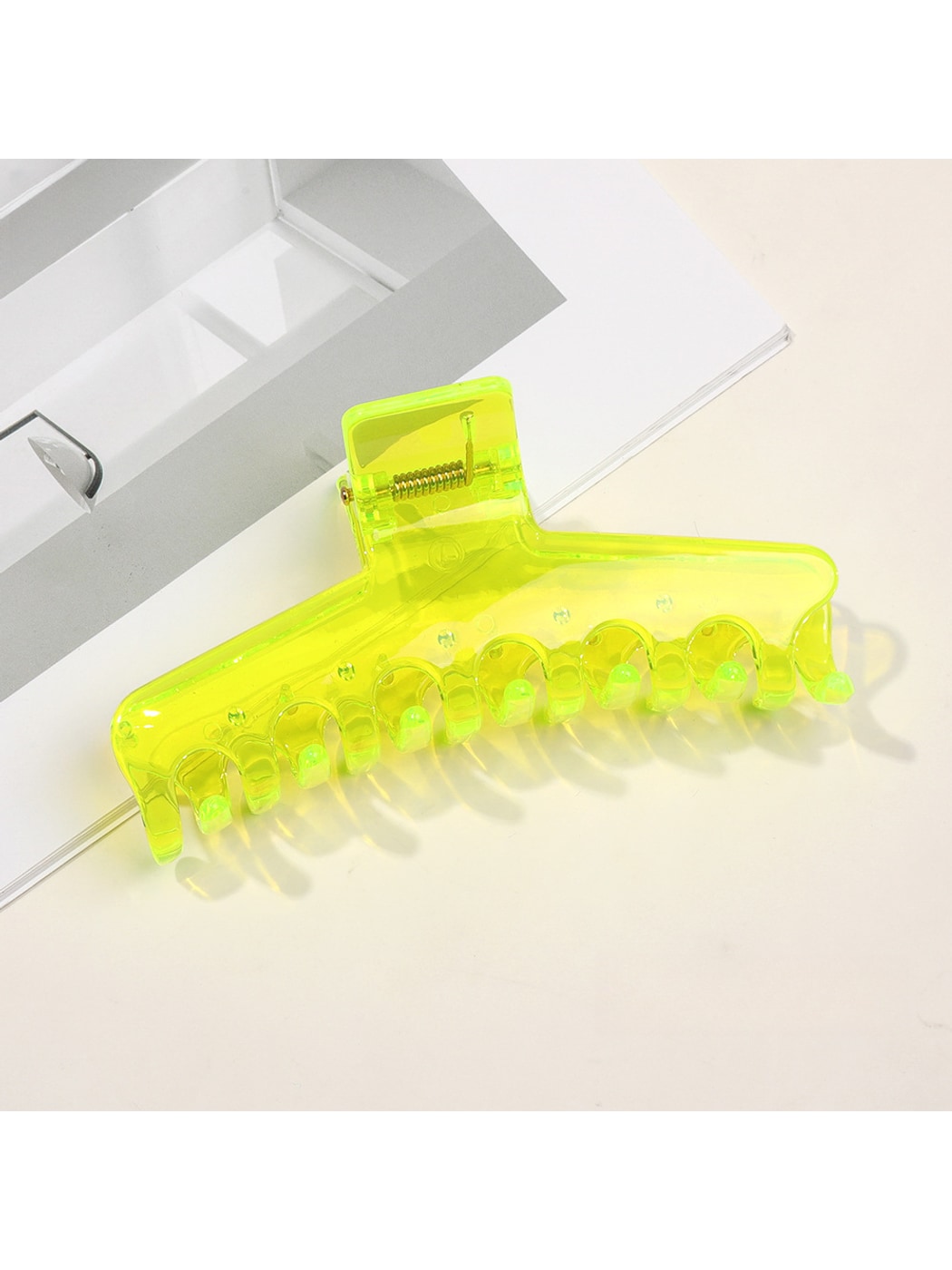 Beau - Clear Finish PC Geometric Hair Claw Clip