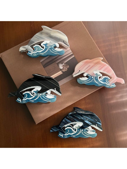 Beau - Curved Dolphin Hair Clip