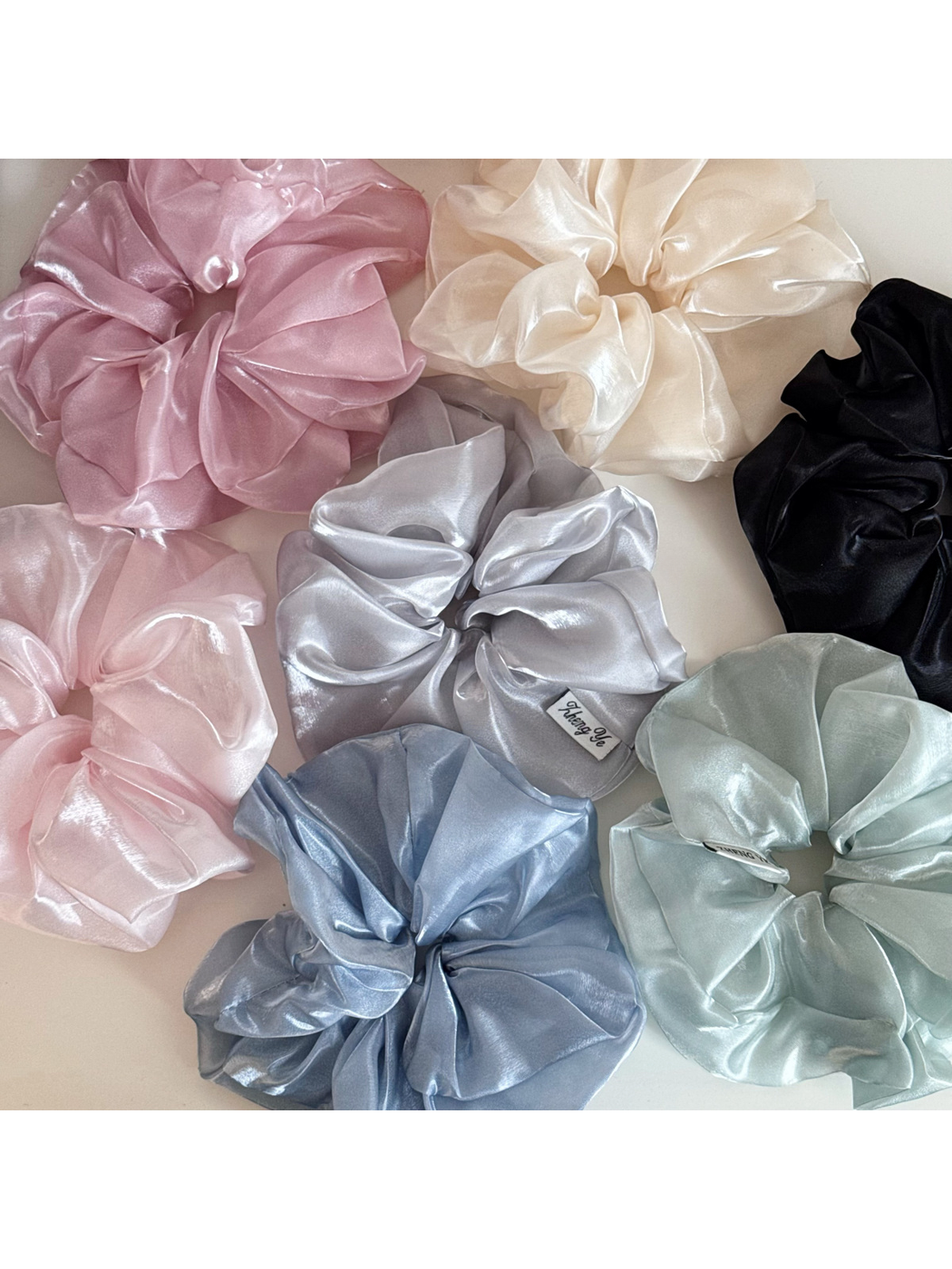 Gifty - Sheer Glossy Ruffle Polyester Scrunchie