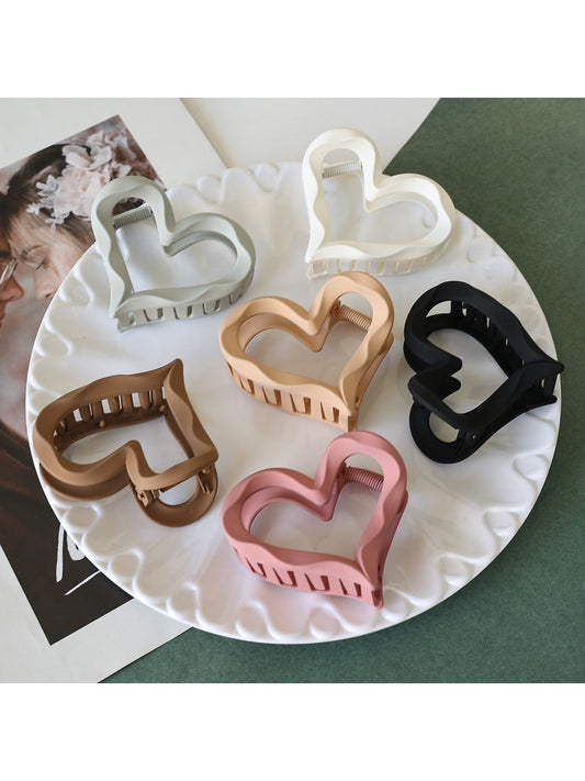 Beau - Sweet Style Heart Form Plastic Claw Hair Clip