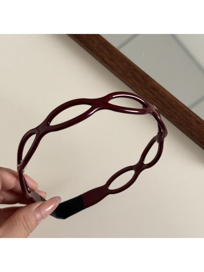 Gifty - Glossy Acetate Open Cutwork Toothed Headband