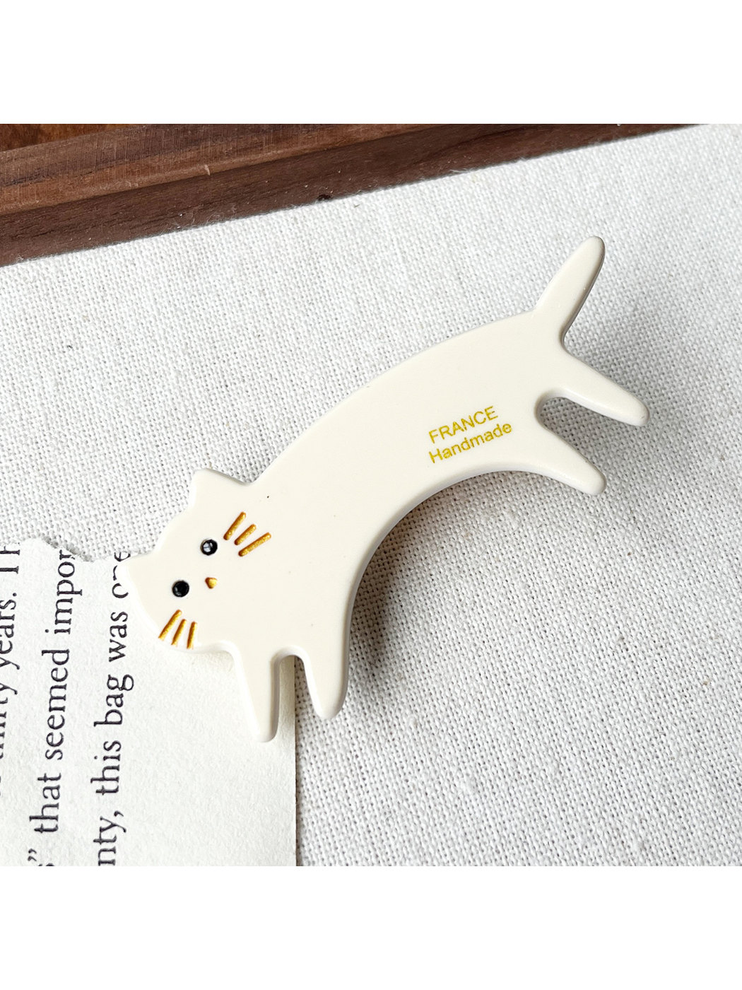 Beau - Modern Minimal Cat Acetate Duckbill Hair Clip