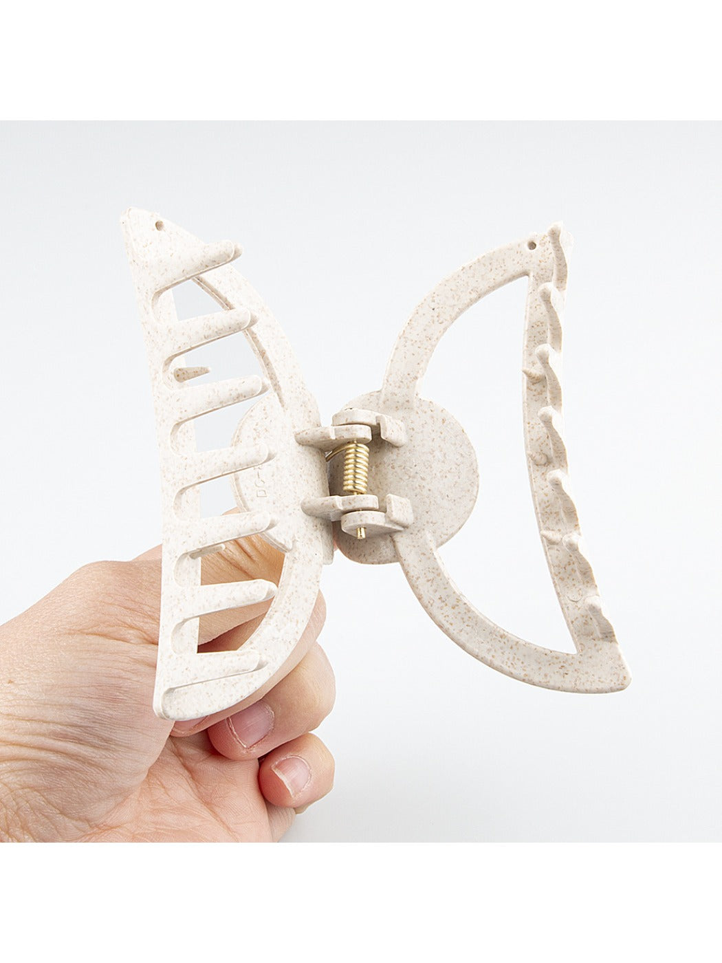 Beau - Minimalist Half Round Openwork Claw Clip