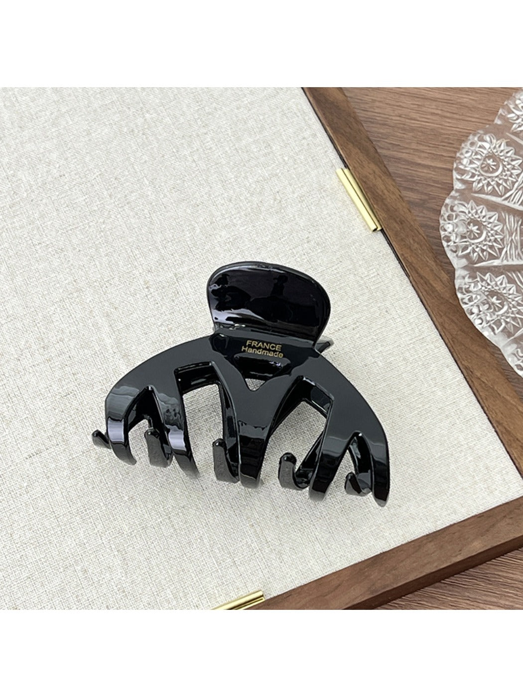 Beau - Retro Geometric Chunky Hair Claw Clip