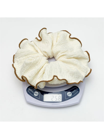 Gifty - Soft Elastic Elegant Serged Scrunchie