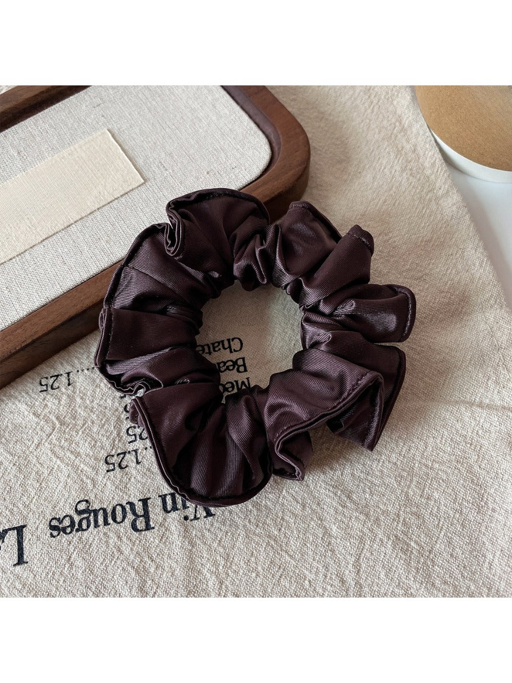 Gifty - High Elasticity Ruffled Satin Scrunchie