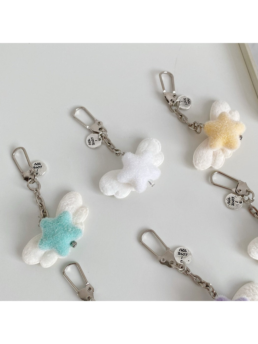 Keypus - Flocked Angel Wing Five-Point Star Keychain