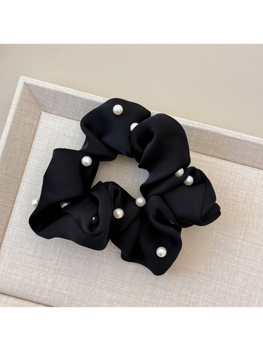 Gifty - Spring Sweet Solid Color Scrunchie