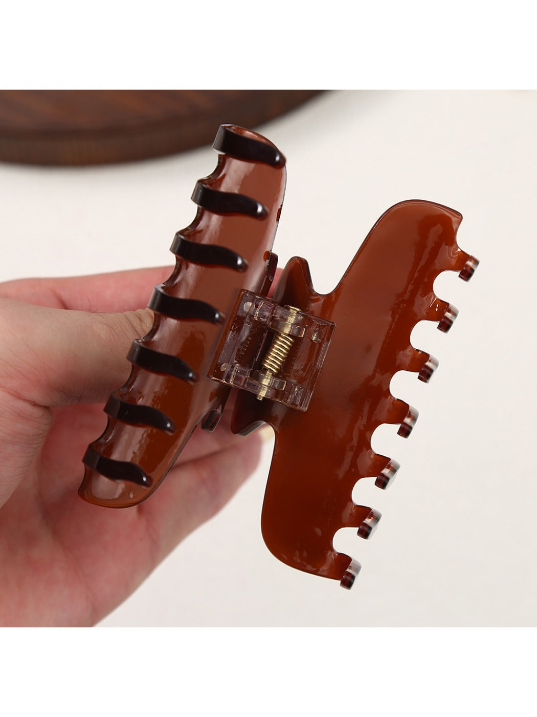 Beau - Minimalist Oversized Hair Clips for Women