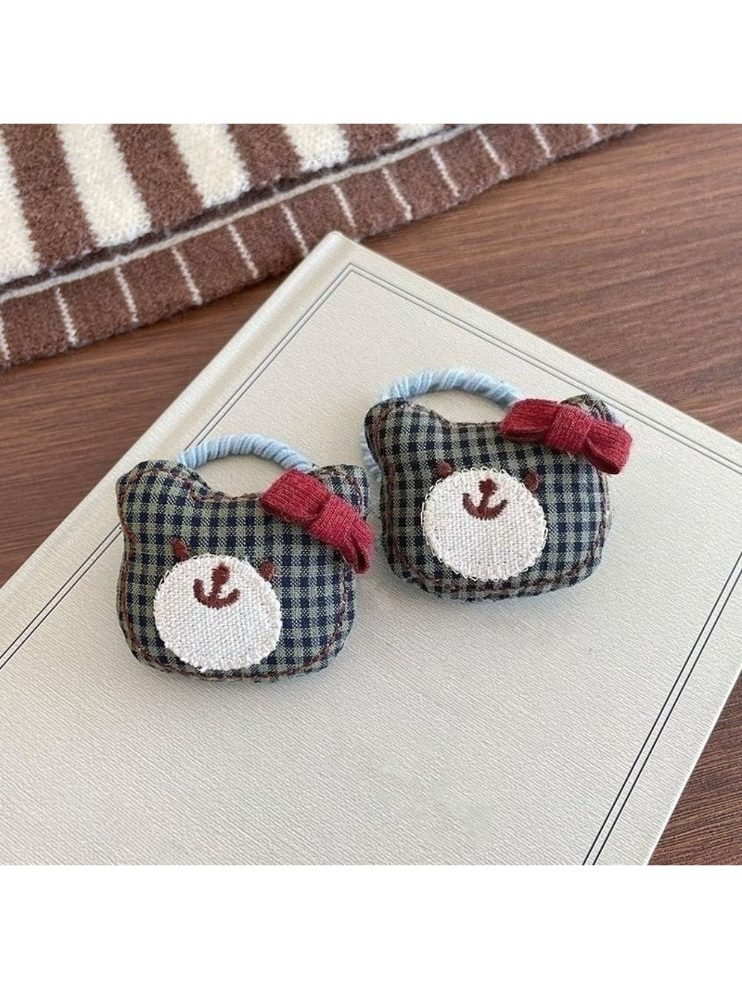 Gifty - Adorable Plaid Bear Hair Tie Set