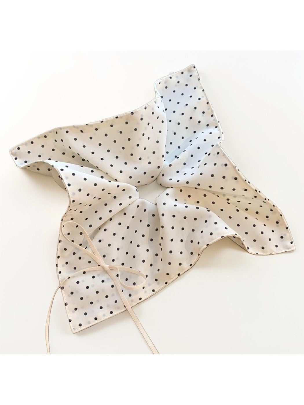 Gifty - Sweet Polka Dot Scrunchies