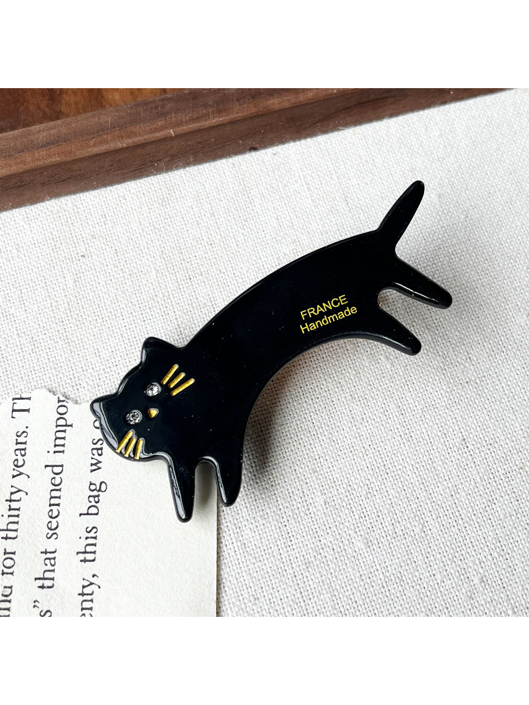 Beau - Modern Minimal Cat Acetate Duckbill Hair Clip