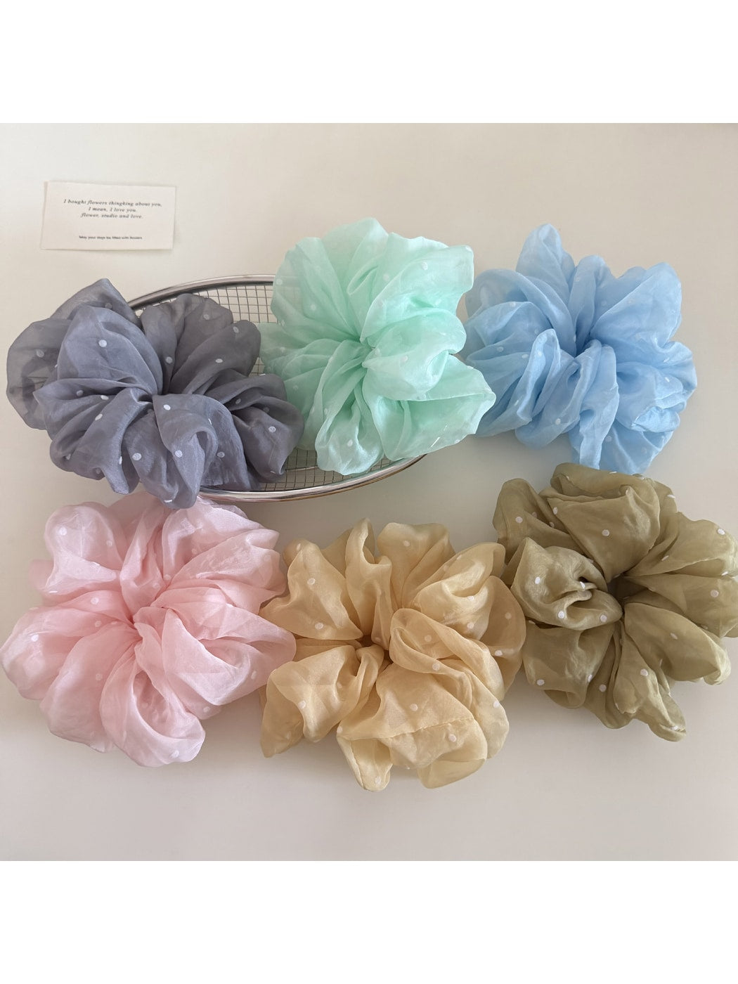 Gifty - Fluffy Polyester Mesh Polka Dot Scrunchie