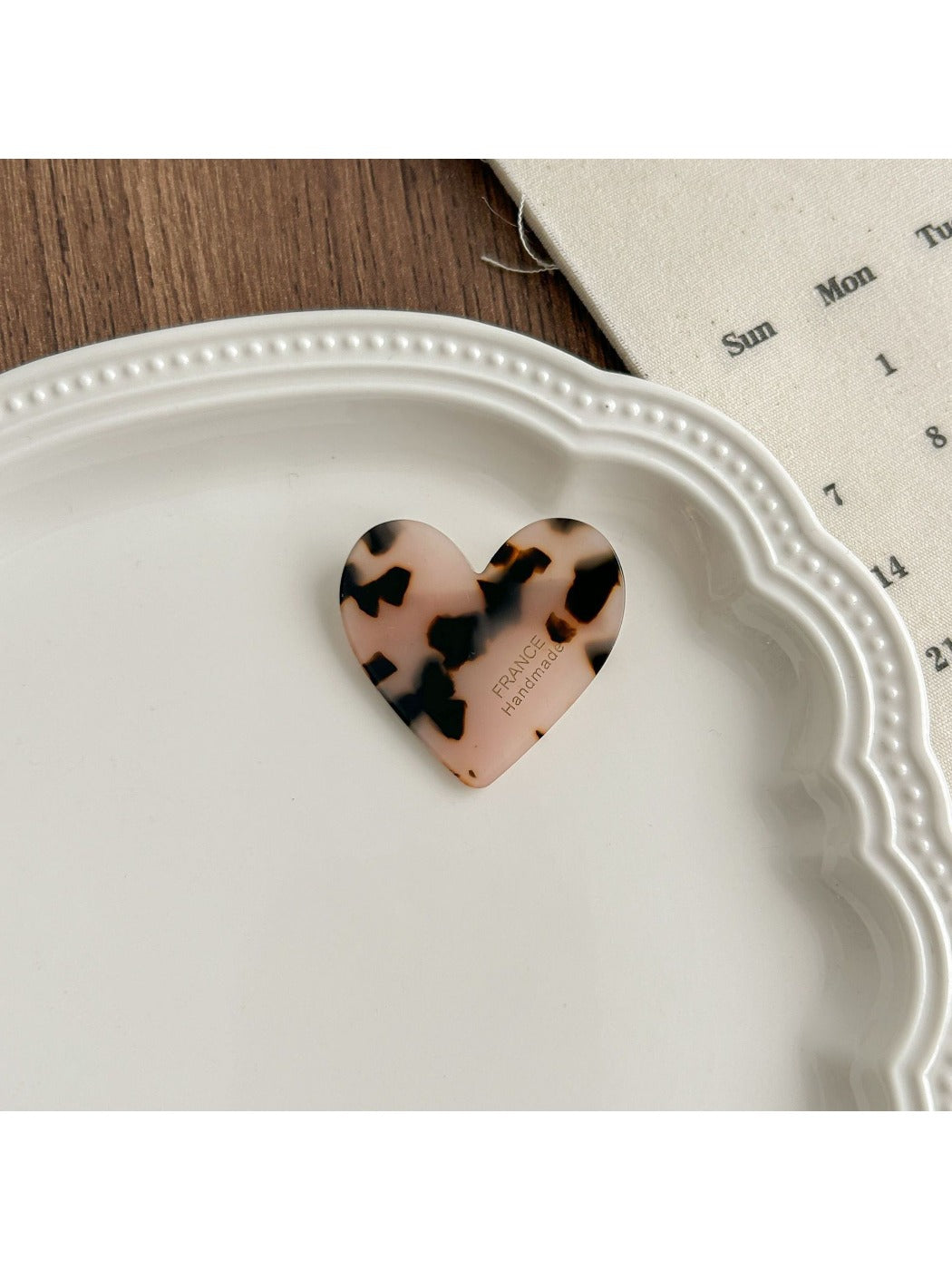 Beau - Sweet Heart Shaped Hair Clip