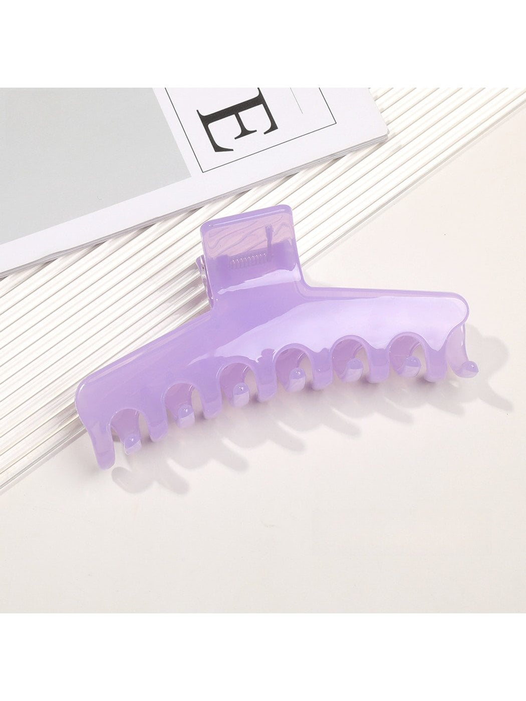 Beau - Jelly Finish Wide Shape Women's Claw Hair Clip