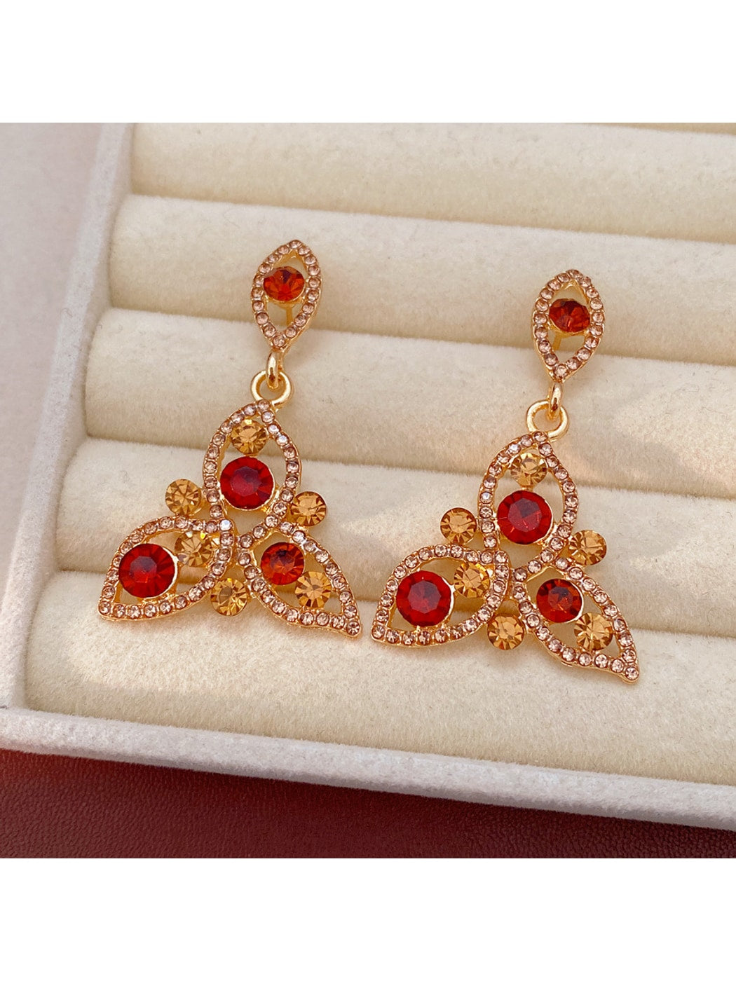 Nozari - Vintage Rhinestone Leaf Drop Jewelry