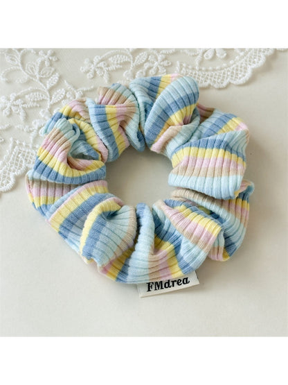 Gifty - Cute Versatile Color Blocking Scrunchie