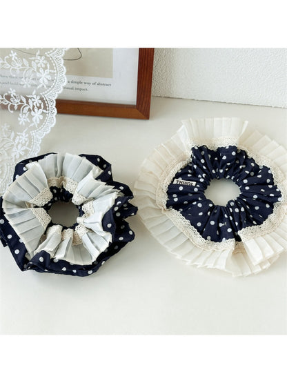 Gifty - Polka Dot Lace Scrunchie Hair Ban