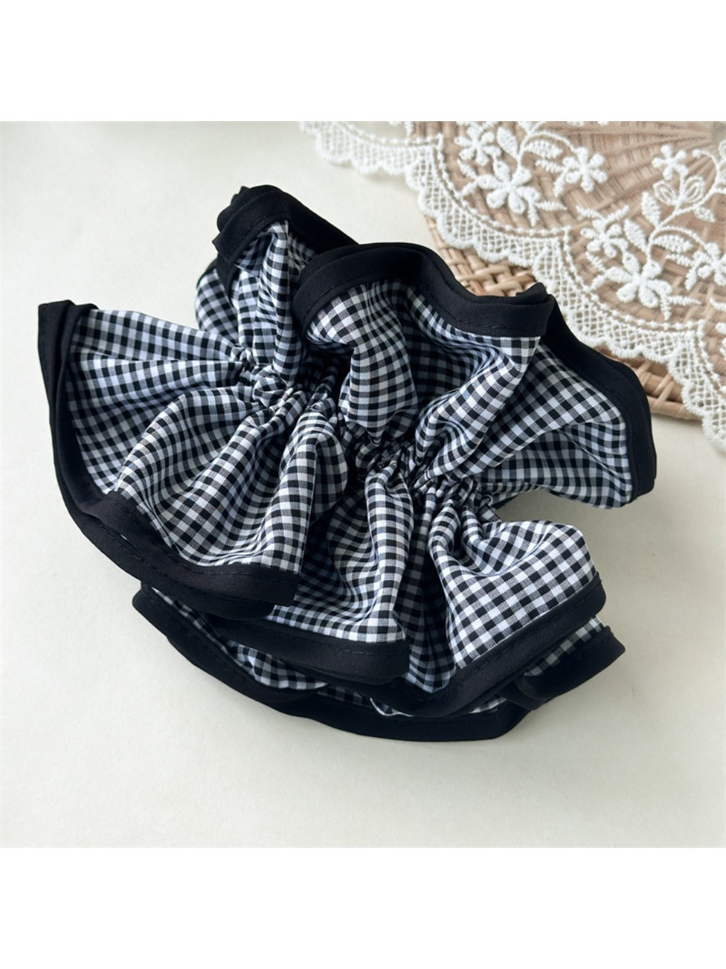 Gifty - 4 Layer Plaid Scrunchie Hair Tie