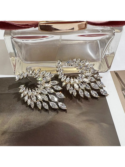 Earedge - Feather Design Geometric Stud Earrings