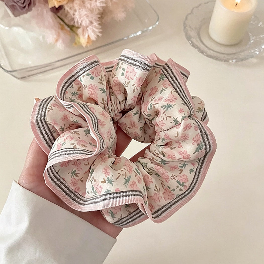 Gifty - Polyester Fiber Flower Print Hair Scrunchie