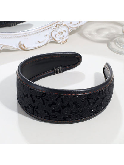 Gifty - Elegant Wide Faux Leather Bow Accent Headband