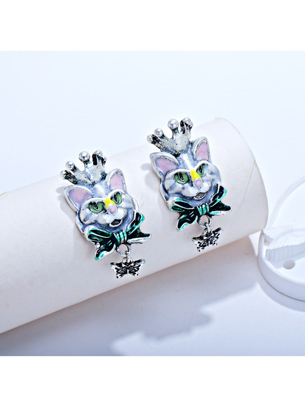 Earedge - Vintage Cat Shaped Earrings
