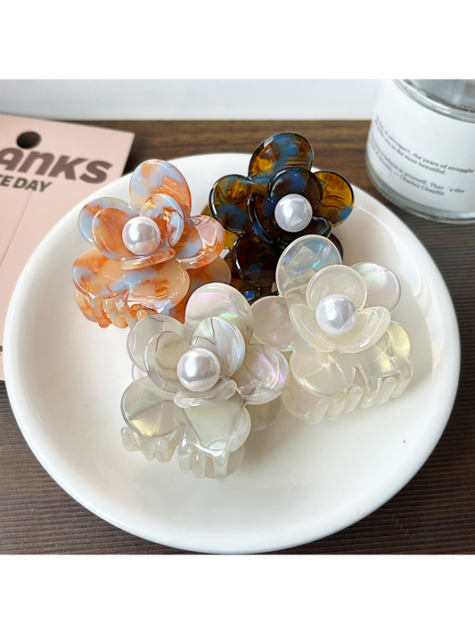Beau - Sweet Camellia Ring Accent Acetate Claw Clip