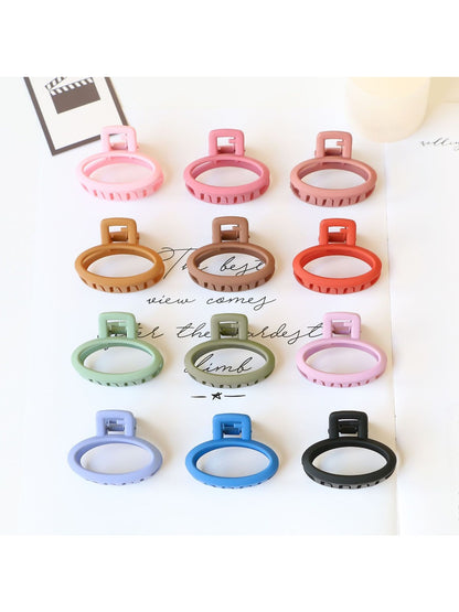 Beau - Minimalist Oval Shaped Openwork Claw Clip