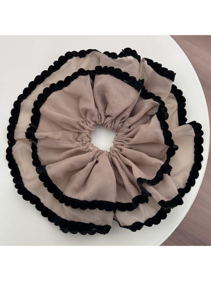 Gifty - Black Velvet-Trimmed Tulle Scrunchie