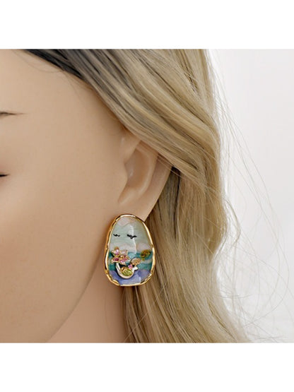 Earedge - Parisian Lotus Pod Stud Earrings