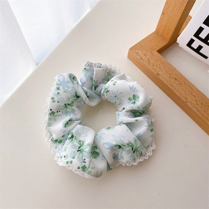 Gifty - Colorful Floral Pattern Lace Edge Scrunchie