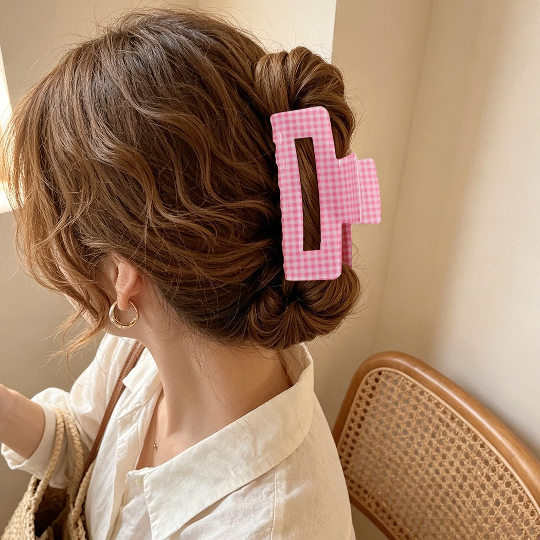 Beau - Plaid Hollow Rectangle Claw Clip