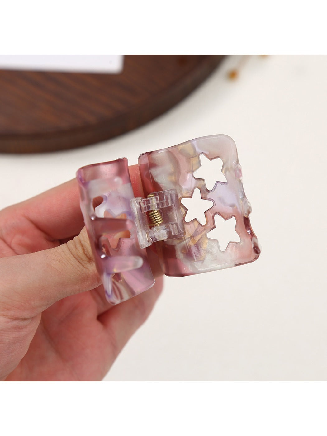 Beau - Star Patterned Cut Out Claw Clip