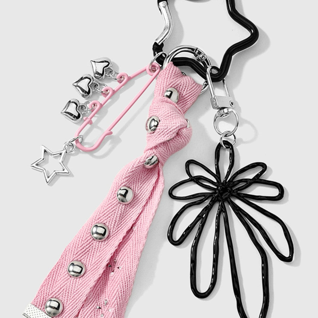 Keypus - Y2K Style Heart and Stud Detail Keychain