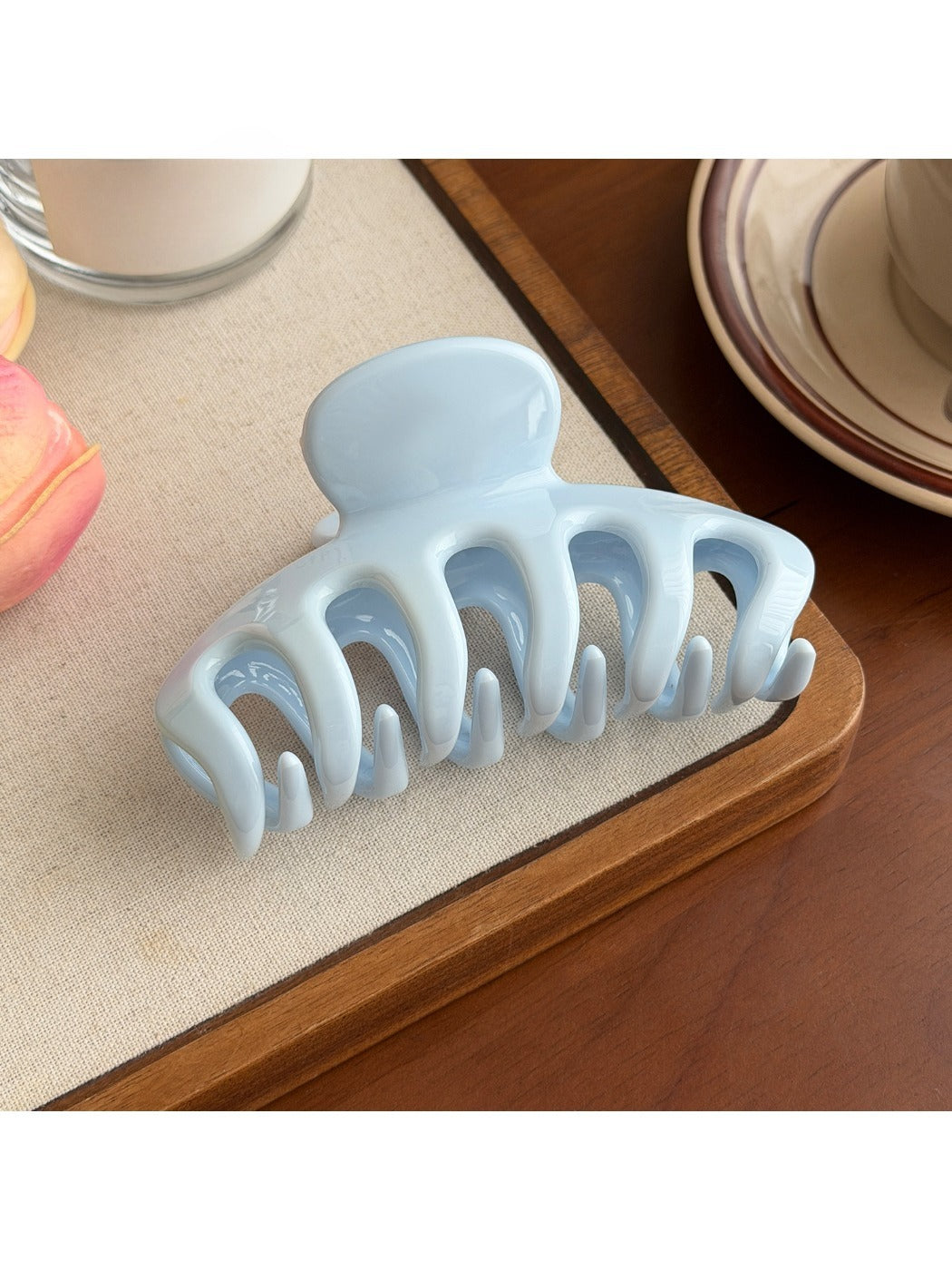 Beau - Glossy Geometric Claw Clip
