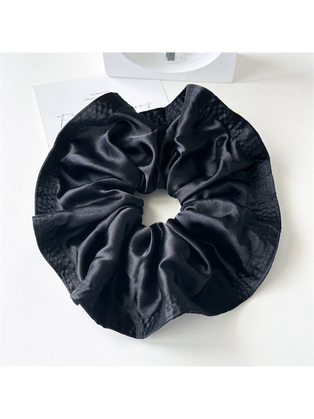Gifty - Voluminous Satin Ruffled Scrunchies