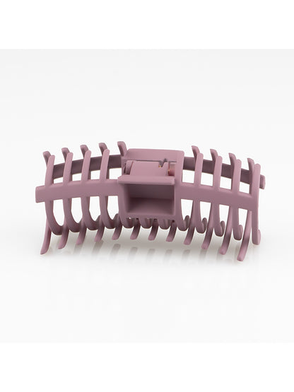 Beau - Matte Large Ribbed Claw Clip