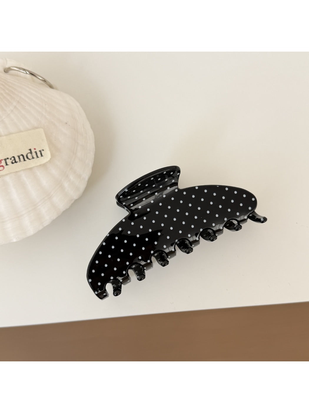 Beau - Polka Dot Flower Shape Claw Clip
