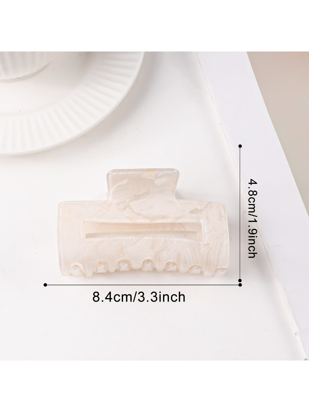 Beau - Stylish Square Shark Claw Clip
