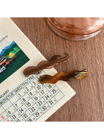 Beau - Vintage Wave-Shaped Hair Clip