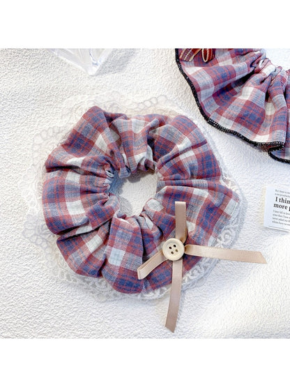 Gifty - Vintage Bow Checkered Scrunchie