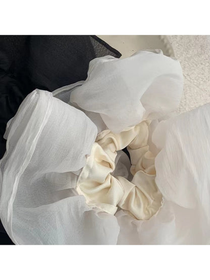 Gifty - Fluffy Net Tulle Scrunchie