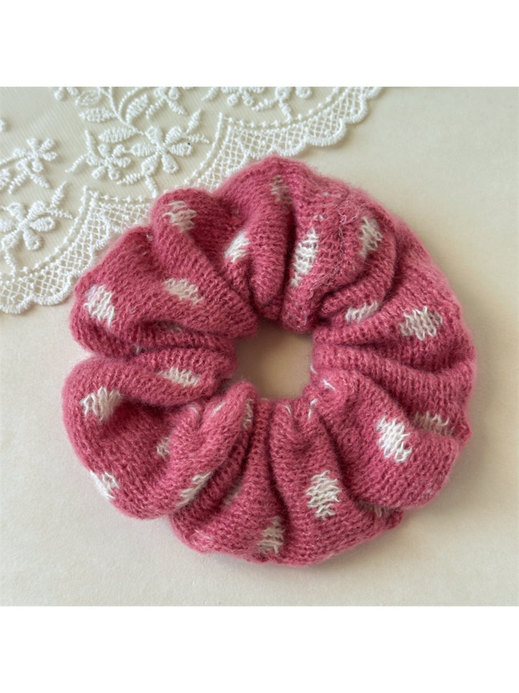 Gifty - Loose Knit Scrunchie Hair Tie