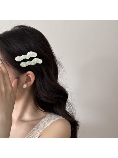 Beau - Geometric Wave Acetate Fiber Hair Clip