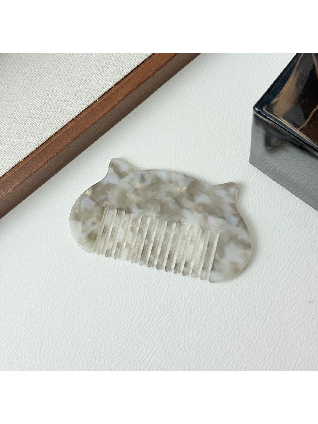 Camerow - Cute Cat Ear Comb